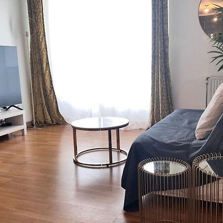 R02 Luxueux Gare Disney Paris Apartman Rosny-sous-Bois Kültér fotó